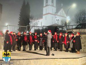 Upaljena treća adventska svijeća 2025.